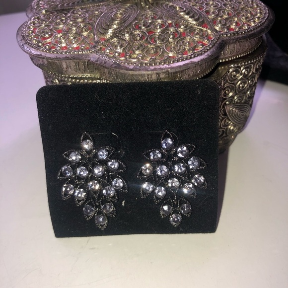 Silver Floral Pattern Earrings with Clear Stones - Picture 1 of 4
